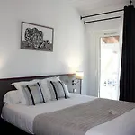 מלון Logis Restaurant La Citadelle
