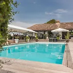 Logis Restaurant La Citadelle מלון בליי