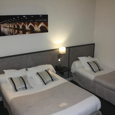 Logis Restaurant La Citadelle Hotel 3*