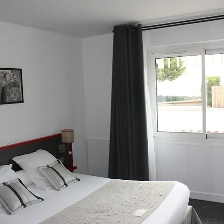 Logis Restaurant La Citadelle Hotel 3*