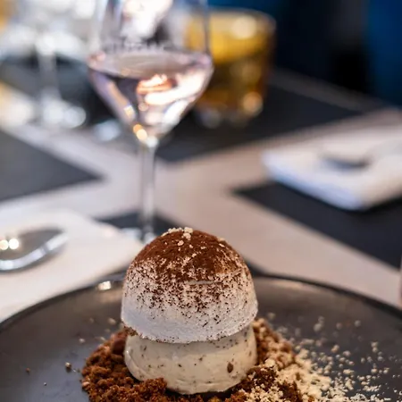 Logis Restaurant La Citadelle فندق بلايي