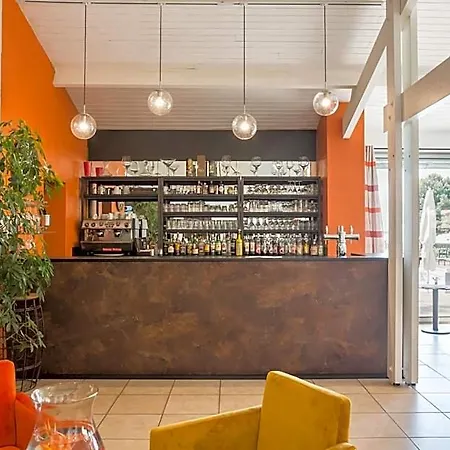 Hotell Logis Restaurant La Citadelle Blaye