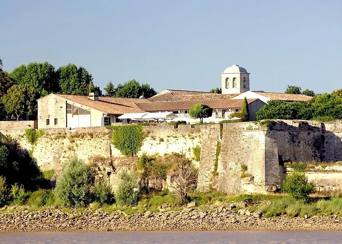 Hotel Logis Restaurant La Citadelle Blaye-et-Sainte-Luce