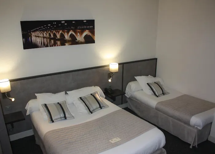 Logis Restaurant La Citadelle Hotel 3*