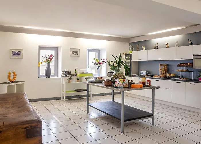 Hotel Logis Restaurant La Citadelle Blaye-et-Sainte-Luce