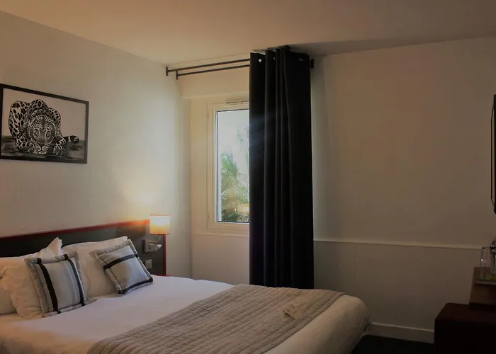 Logis Restaurant La Citadelle Hotel 3*