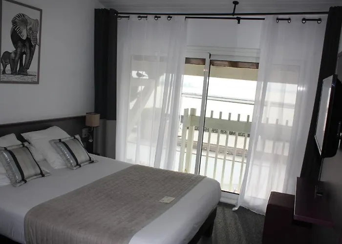 Hotel Logis Restaurant La Citadelle