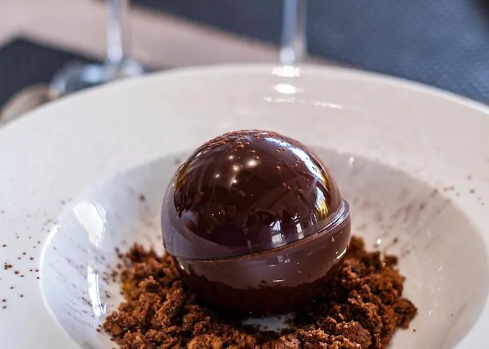 Logis Restaurant La Citadelle Hotel