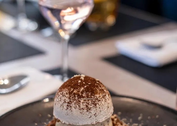 Logis Restaurant La Citadelle Hotel Blaye