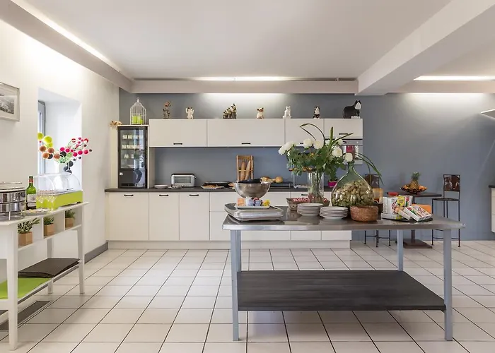 Logis Restaurant La Citadelle Hotel 3*