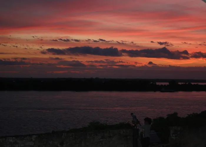Hotel Logis Restaurant La Citadelle