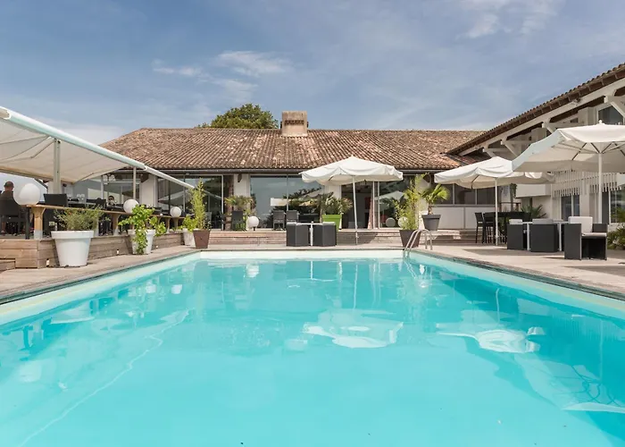 Logis Restaurant La Citadelle Hotel Blaye