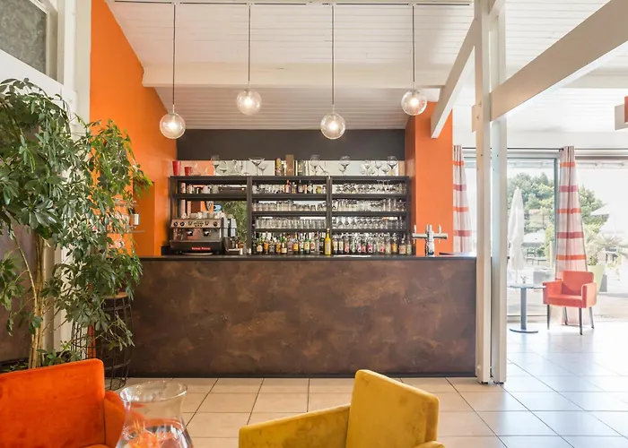 Hotel Logis Restaurant La Citadelle